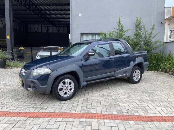 FIAT STRADA 1.8 MPI ADVENTURE CD 16V FLEX 2P MANUAL
